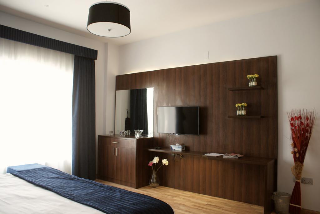 Weekend Hotel & Apartments Muskat Ruang foto