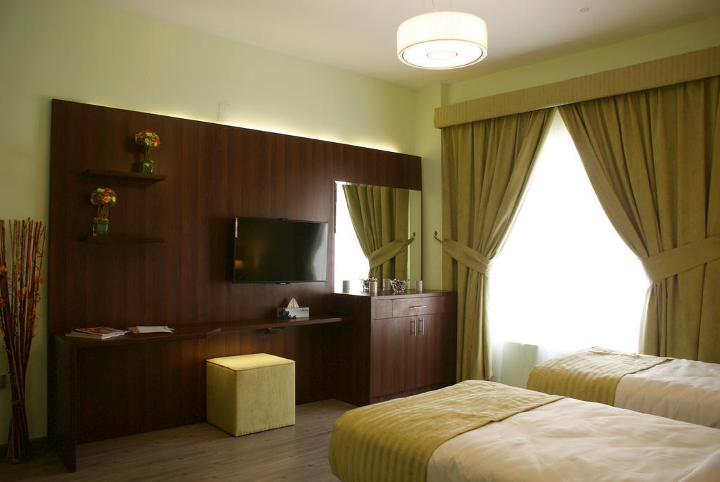Weekend Hotel & Apartments Muskat Ruang foto